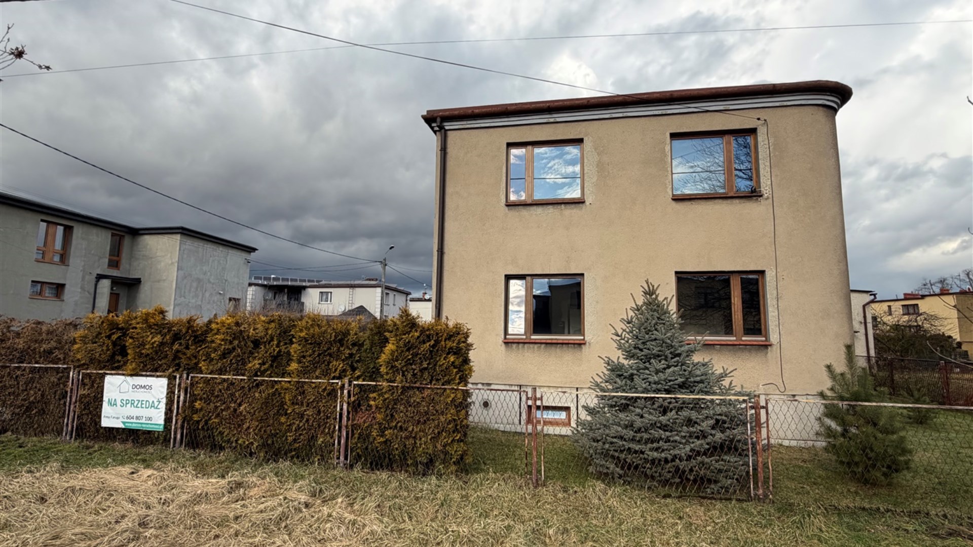 Dom na sprzedaż